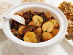 小土豆烧牛腩-亢龙太子酒轩(东湖店)