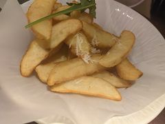 -卡普里披萨·牛扒·下午茶
