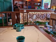 -荷塘秋月·本帮江浙菜(国权路店)