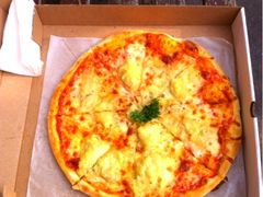 -JINNS锦时 steak&pizza(浸信会礼拜堂旧址店)