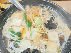 -天瑞福云南过桥米线(十里河店)