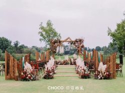 -汕尾陆丰婚庆婚礼司仪主持洪立策划公司(东海店)