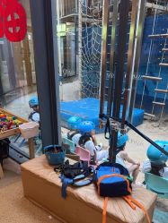 -PIPIKINGDOM皮皮王国欢乐号(欢乐海岸购物中心店)