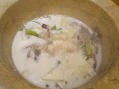 -滇香肴·云南菜蒸汽石锅鱼(云南北路店)