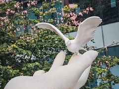 -中航城君尚购物中心