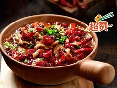 -有红鸡毛店·砂锅菜(抚琴夜市店)