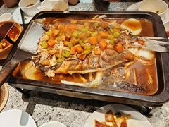 -里岛烤鱼(东港凯虹广场店)