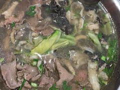 -谢老五跷脚牛肉·非遗传承店