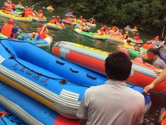 -安吉龙王山峡谷漂流