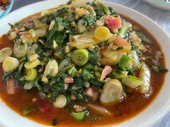 厚皮菜烧胡豆-稻香村鱼庄