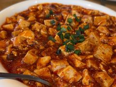 -渝信川菜 · 川味家常菜(财富购物中心店)