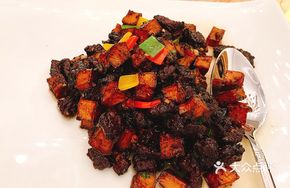 Mint Snowflake Sirloin Cubes