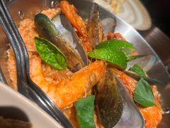 -Brut Eatery Wine Bar & Restaurant (建国东路店)