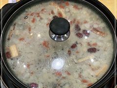 -濠轩阁特色生蚝火锅(水湾路店)