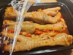 -二孃鸡爪爪(东风路总店)