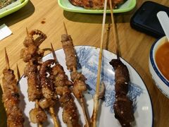 -烤满分·东北烧烤(首经贸店)