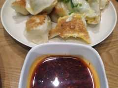 -三好食堂(煎饺·馄饨·肉饼米线·盛世广场店)