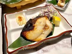 -家贺屋刺身寿司专门店