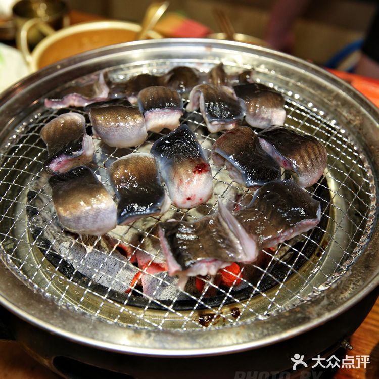 深圳探店｜排队1小时我在烤肉店吓到尖叫