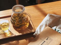白桃乌龙茶-暖忆烘焙甜品