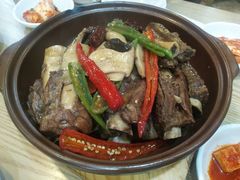 最大份牛肋排-江南面屋(明洞店)