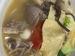 -蒙自源米线大王(花园城商场店)