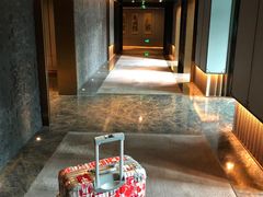 -佘山世茂洲际酒店·停车场