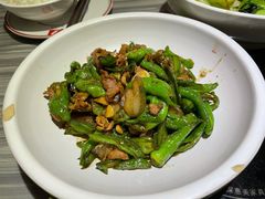 辣椒椒炒肉-湘当爱·鲜煮现炒(松岗立业路店)