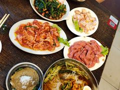 -韩风烤牛肉冷面店
