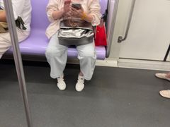 -屋有岛沉浸游戏旗舰店(中山公园店)