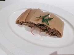 -黛遇·黛瓦宴花园餐厅