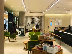 大堂-星巴克臻选(北京银泰店)