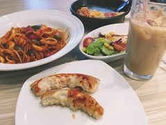 -必胜客餐厅(昆百大泰业城店)