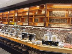 -岷山饭店-芝芝自助餐厅