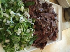 英子狗肉馆-英子补身汤(海兰路店)