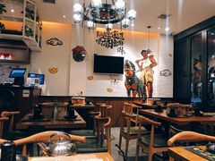 大堂-聚串门儿·东北烧烤(信义坊店)