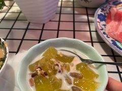 -山悦里 山野·鲜火锅(罗斯福广场店)