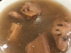 藕汤骨汤-雨田饭店