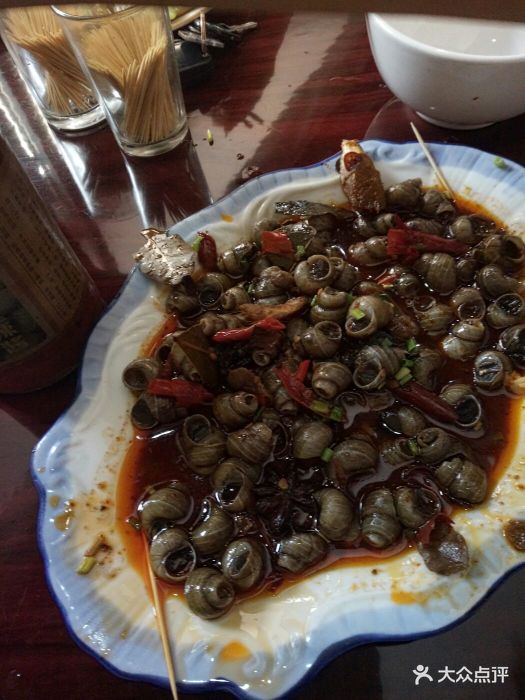 小五子美食螺丝图片 - 第1张