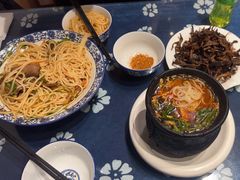 -云南李记罐罐米线饵丝小吃(汉中门金鹰店)