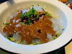 -老码头黑皮肘子锅包肉(文政街店)