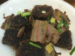 -岩泊渡桂鱼楼活鱼馆
