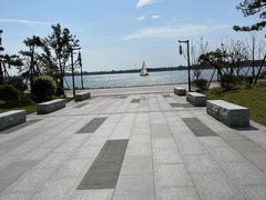 -上海滴水湖皇冠假日酒店