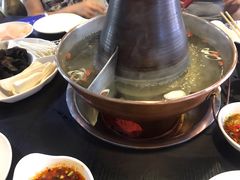 -楼外楼大刀肉传统火锅(西安大路店)