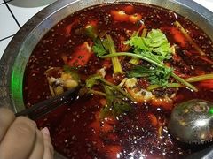 -蛙一刀·麻椒鱼火锅(金仙桥店)