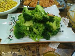 -清真·东拉黑炭火烤羊腿(世通·国际店)
