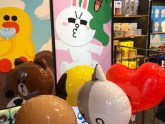 -LINE FRIENDS Garosu-gil Flagship Store