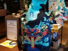 -星巴克臻选(上海长风大悦城店)