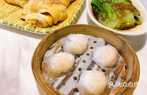 Qiu Da Liang Shrimp Dumplings