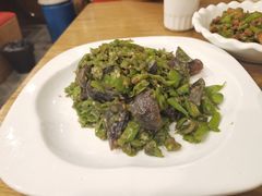 -湘缘道客•湘缘饭店·25年湘菜馆(古墩路店)